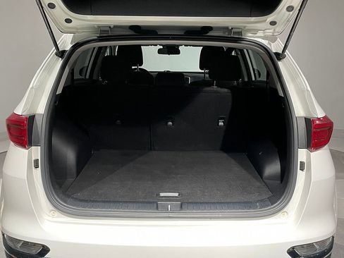 Used 2020 Kia Sportage LX image 5