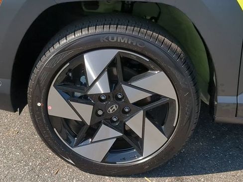 New 2024 Hyundai Kona Limited AWD/4WD image 11