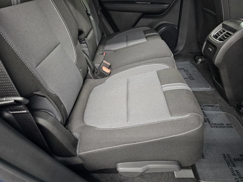 Used 2026 Chevrolet Blazer LT FWD image 24