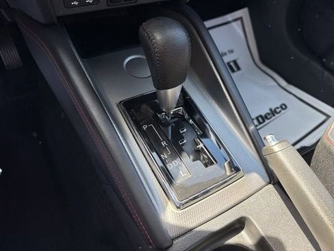 Used 2022 Mitsubishi Outlander Sport SE FWD image 13