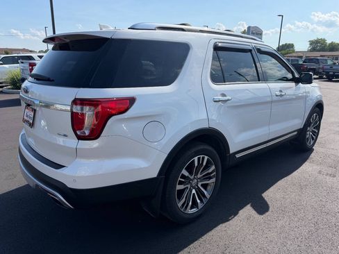 Used 2016 Ford Explorer Platinum AWD/4WD image 5