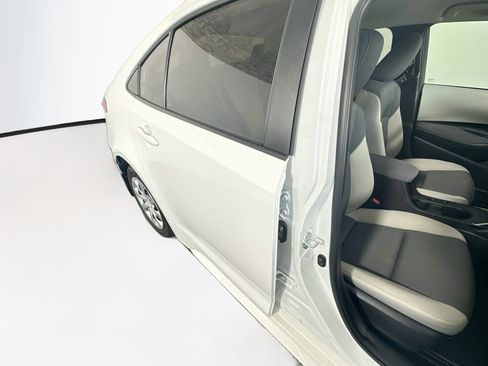 Certified 2025 Toyota Corolla LE FWD image 27