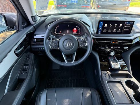 Used 2026 Acura MDX SH-AWD w/ Technology Package image 2