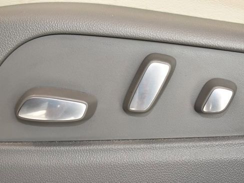 Used 2023 Cadillac XT5 Premium Luxury image 21