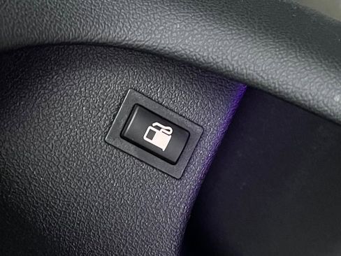 Used 2024 BMW X5 xDrive50e w/ M Sport Package image 69