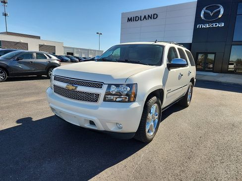 Used 2014 Chevrolet Tahoe LTZ image 3