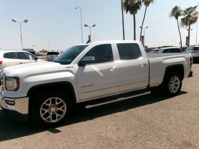 Used 2017 GMC Sierra 1500 SLT w/ SLT Premium Package
