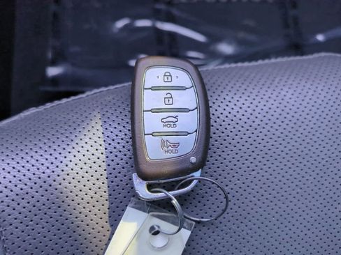 Used 2014 Hyundai Elantra Sport image 28