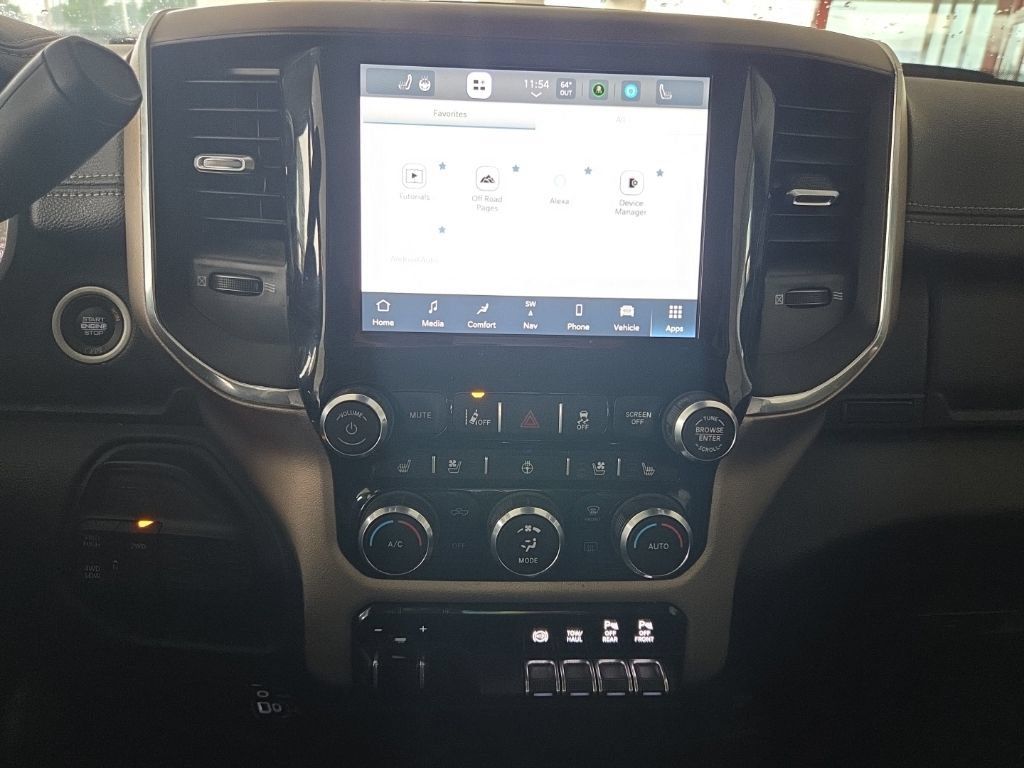 Used 2024 RAM 2500 Laramie w/ Safety Group AWD/4WD image 29
