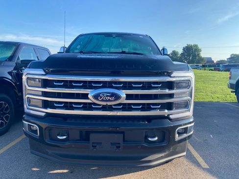 Used 2024 Ford F250 Platinum AWD/4WD image 19