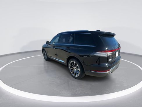 New 2026 Lincoln Aviator Reserve AWD/4WD image 6