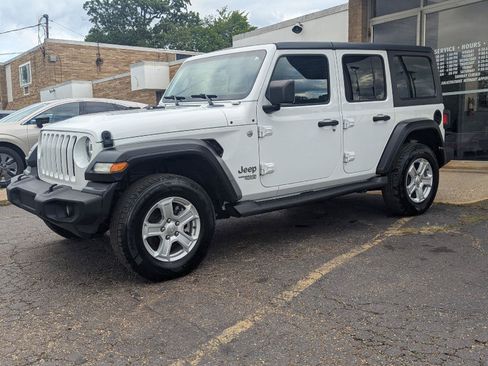 Used 2020 Jeep Wrangler Unlimited Sport S AWD/4WD image 4