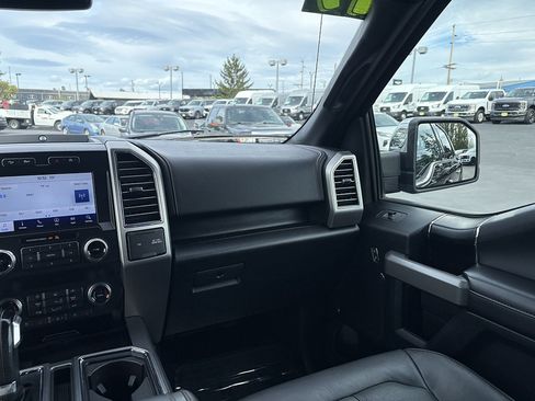 Certified 2019 Ford F150 Platinum w/ FX4 Off-Road Package AWD/4WD image 20
