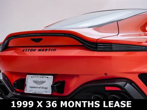 Used 2025 Aston Martin V8 Vantage Coupe image 11