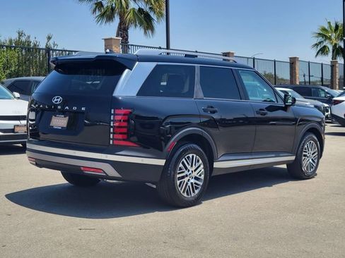 New 2026 Hyundai Palisade SEL FWD image 4