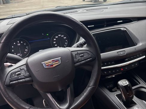 Used 2019 Cadillac XT4 Sport image 8