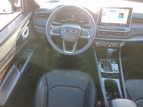 Used 2023 Jeep Compass Trailhawk w/ Trailhawk Elite Group image 11