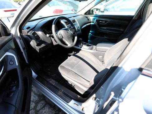 Used 2015 Nissan Altima 2.5 S w/ Special Edition Package image 13