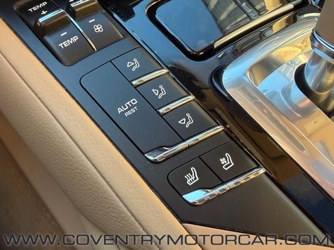 Used 2016 Porsche Cayenne base image 26