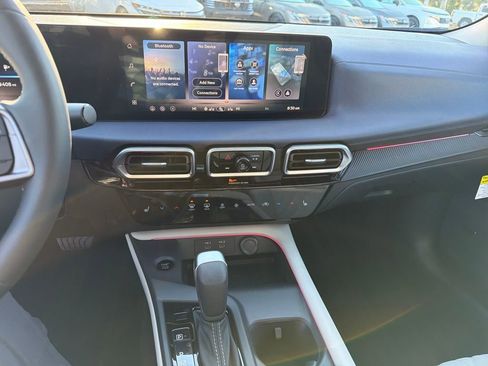 New 2026 Nissan Sentra SL w/ Floor Mat Package image 25