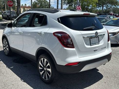 Used 2021 Buick Encore Preferred w/ Safety Package AWD/4WD image 5