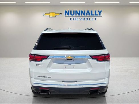 Used 2023 Chevrolet Traverse High Country AWD/4WD image 4