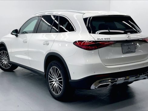 New 2026 Mercedes-Benz GLC 300 image 6