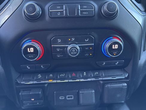 Used 2022 Chevrolet Silverado 1500 RST w/ All Star Edition Plus image 17