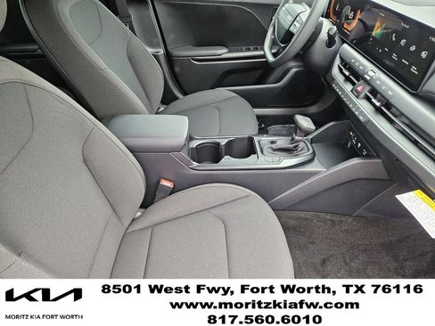 New 2026 Kia K4 FWD image 10