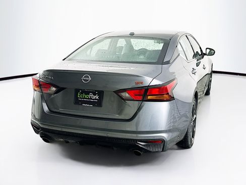 Used 2024 Nissan Altima 2.5 SR image 9