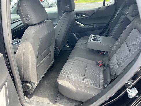 Used 2026 Chevrolet Equinox LT FWD image 32