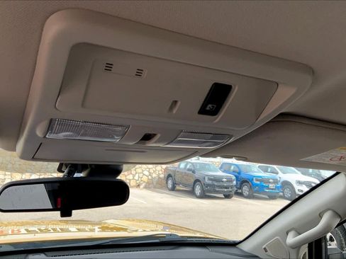 Used 2018 Nissan Titan PRO-4X w/ Pro-4x Utility Package image 35