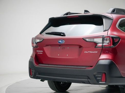 Used 2020 Subaru Outback Premium image 12
