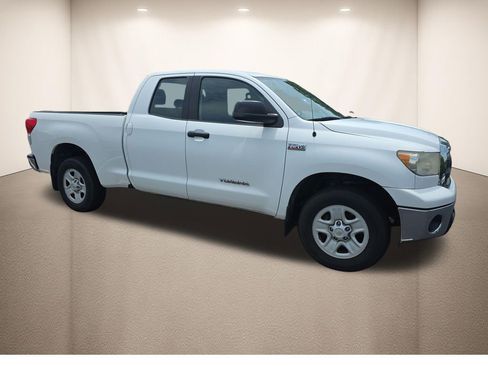 Used 2010 Toyota Tundra 2WD Double Cab image 2