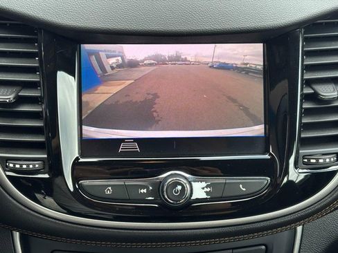 Used 2020 Chevrolet Trax LS image 19