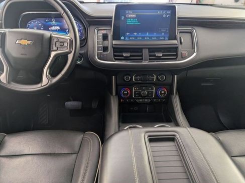 Certified 2023 Chevrolet Suburban Premier image 25
