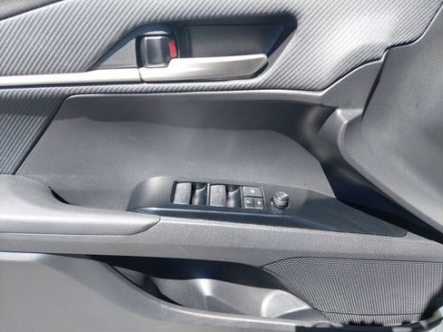 Certified 2025 Toyota Camry SE FWD image 33