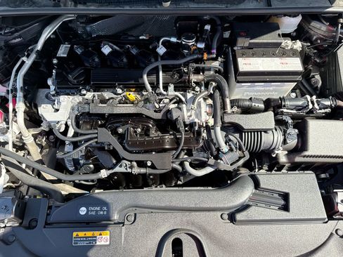 Certified 2025 Toyota Corolla XSE image 17