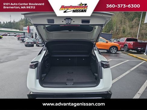Used 2023 Nissan Ariya AWD image 27