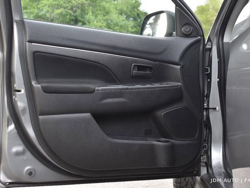 Used 2014 Mitsubishi Outlander Sport ES AWD/4WD image 8