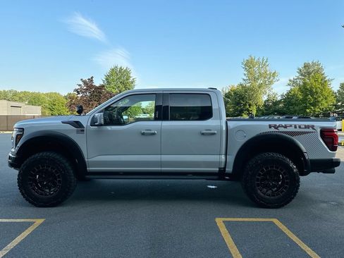 Used 2024 Ford F150 Raptor AWD/4WD image 2