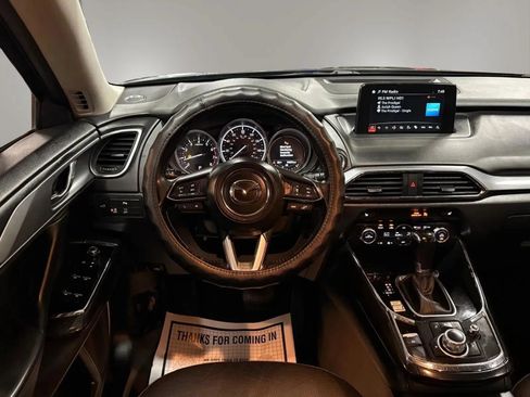 Used 2018 MAZDA CX-9 Touring w/ Touring Premium Package AWD/4WD image 19