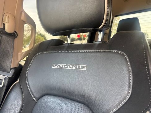 Used 2021 RAM 1500 Laramie AWD/4WD image 5