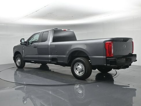 Certified 2025 Ford F250 XL RWD image 7