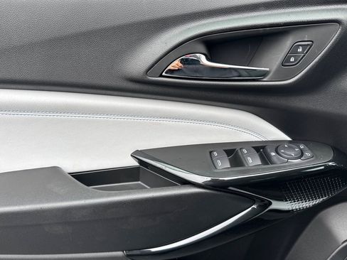 New 2026 Chevrolet Trax LT w/ Driver Confidence Package image 10