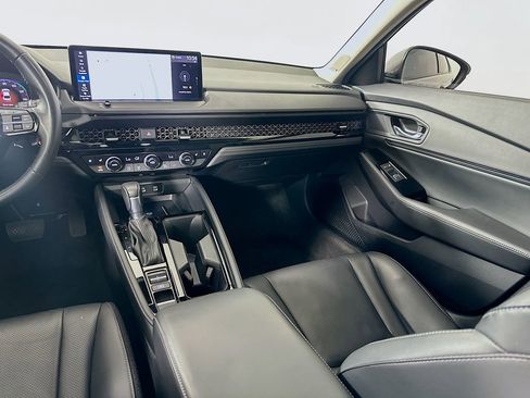 Used 2023 Honda Accord Touring image 22