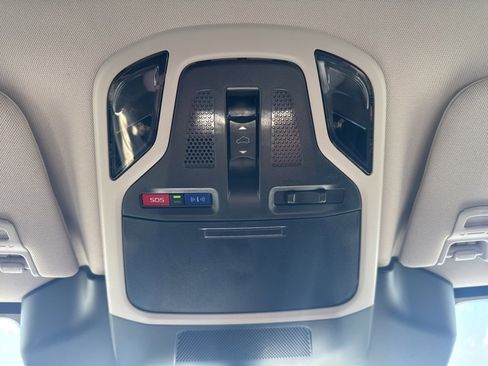 Certified 2025 Subaru Outback Limited image 38