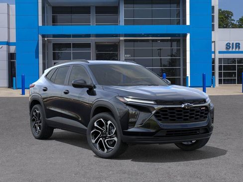New 2026 Chevrolet Trax RS w/ Driver Confidence Package FWD image 7