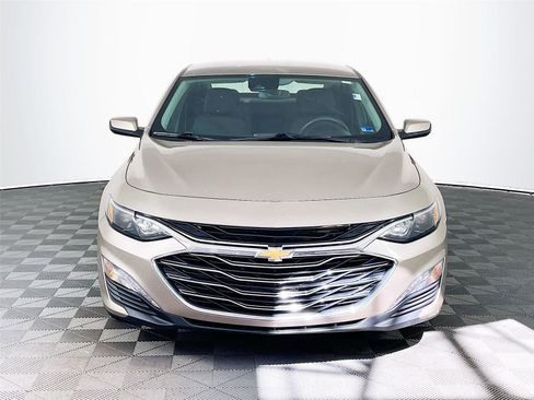 Used 2024 Chevrolet Malibu LT image 2