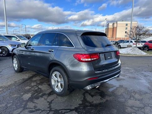 Used 2018 Mercedes-Benz GLC 300 4MATIC image 7